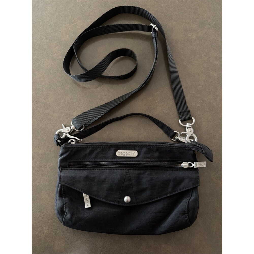 Baggallini Crossbody Bag Black Nylon Multi Pocket Travel Purse Minimalist